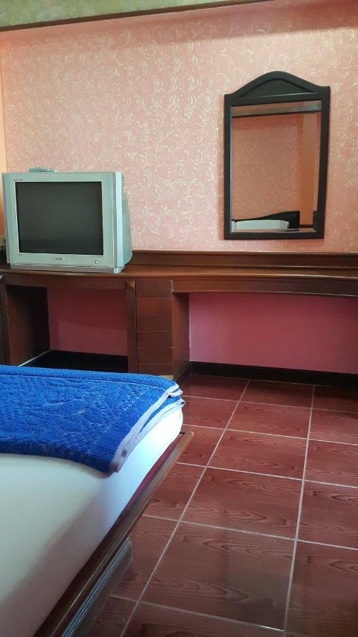 Aparthotel West Wing Mansion Bangkok Esterno foto
